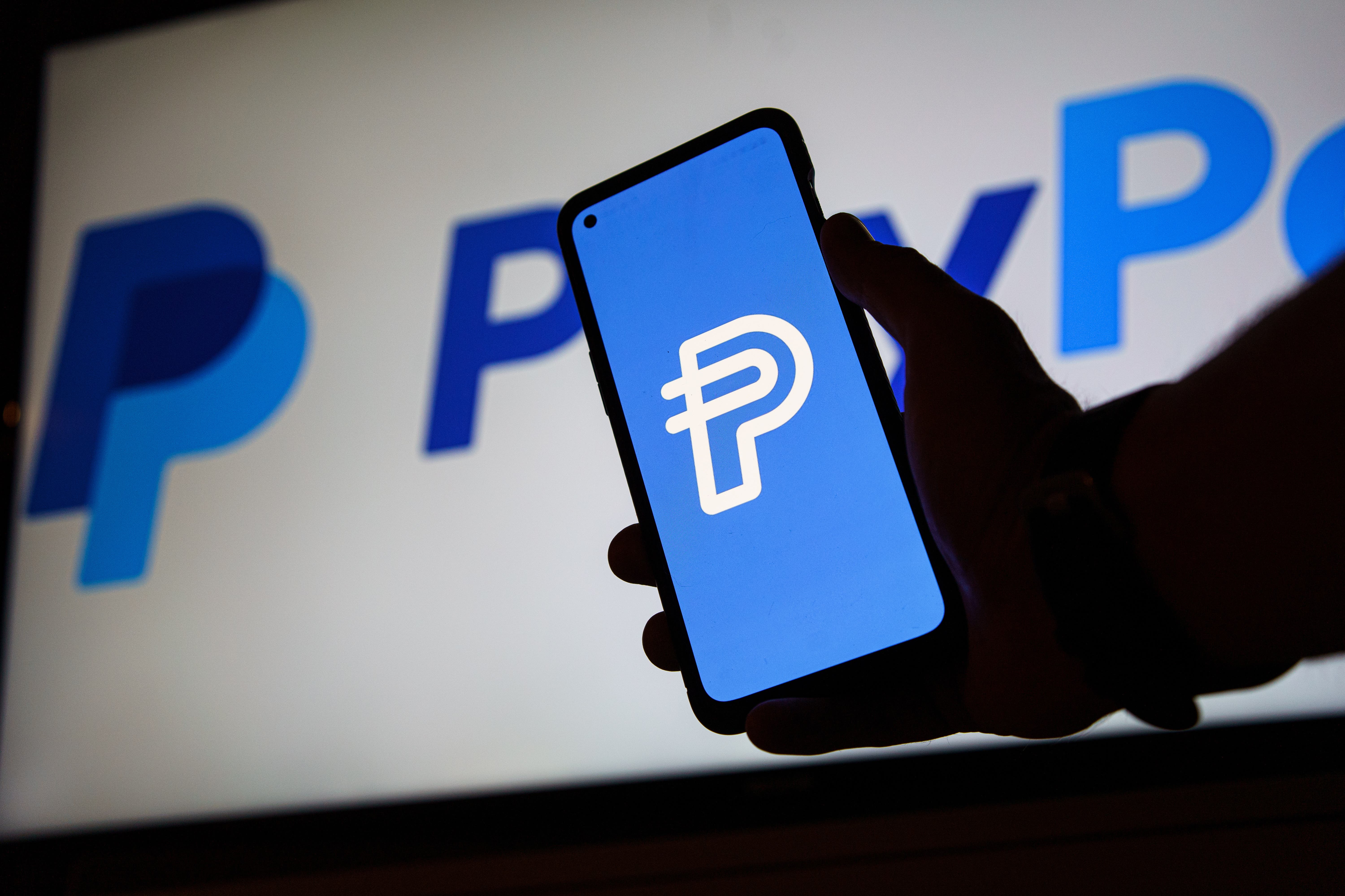 PayPal PYUSD stablecoin merchant dashboard