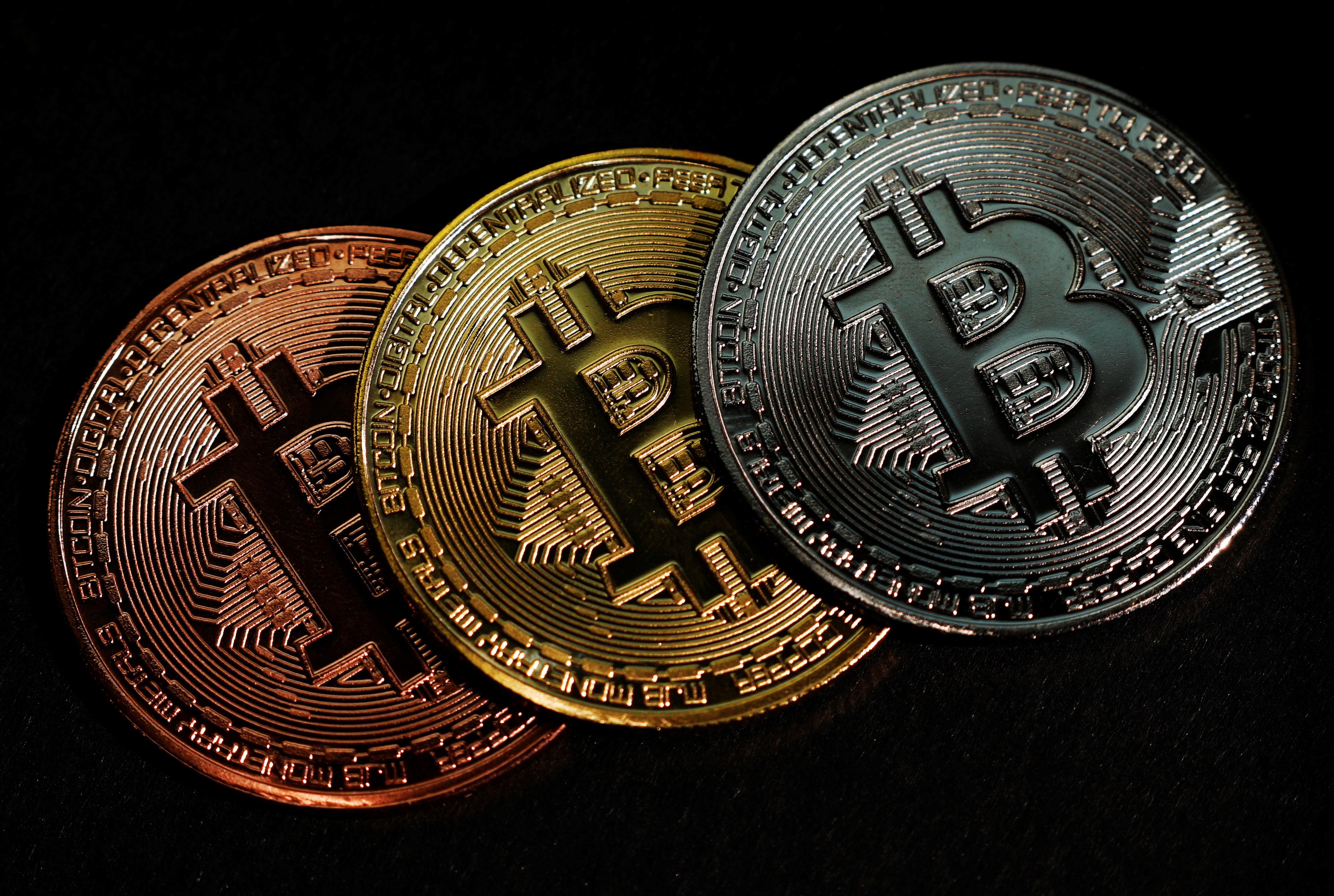 Russia crypto global regulation 2025